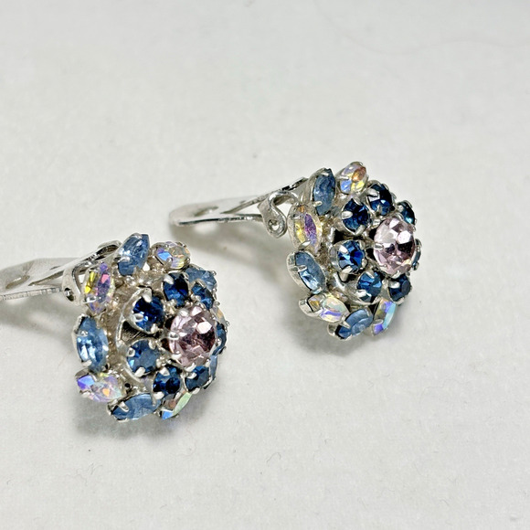 Vtg Blue Austria Crystal Aurora Borealis Prong Set Clip On Earrings Silver-tone - Picture 6 of 16